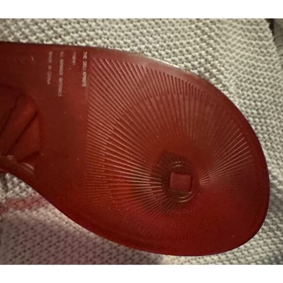 The Geli-Katy Perry True red Bow size 11 M KP0070 Red Christmas Bow NIB NEW - Picture 7 of 9